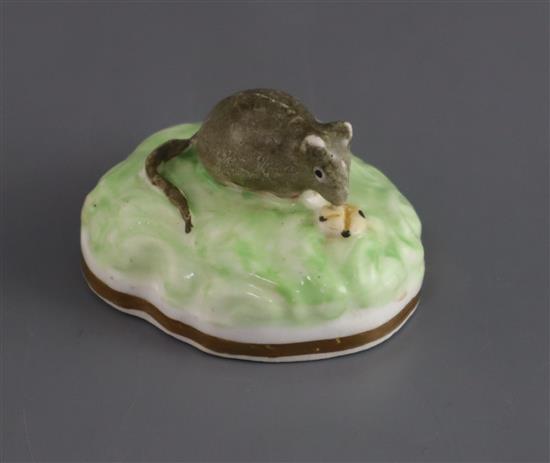 A Samuel Alcock porcelain figure of a mouse, c.1835-50, L. 5.5cm